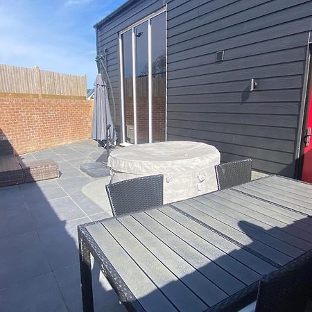 Poppy Lodge Faversham Boughton under Blean エクステリア 写真